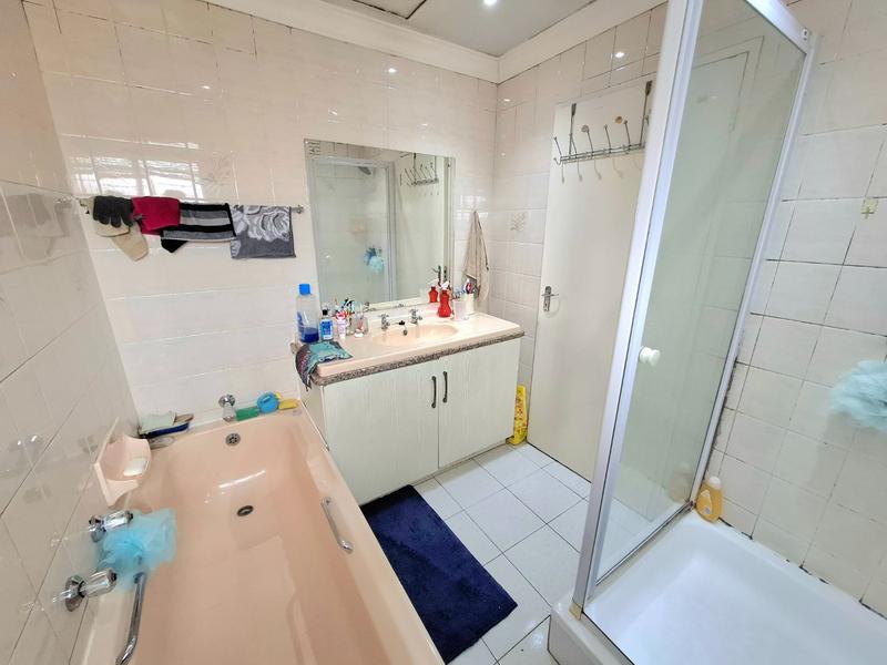 2 Bedroom Property for Sale in Benoni Central Gauteng