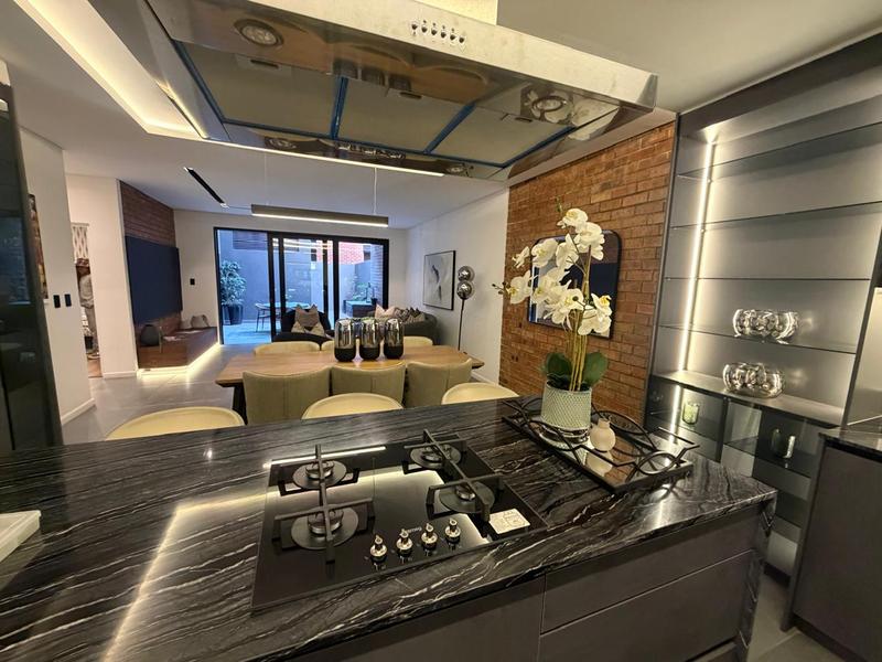 2 Bedroom Property for Sale in Broadacres Gauteng