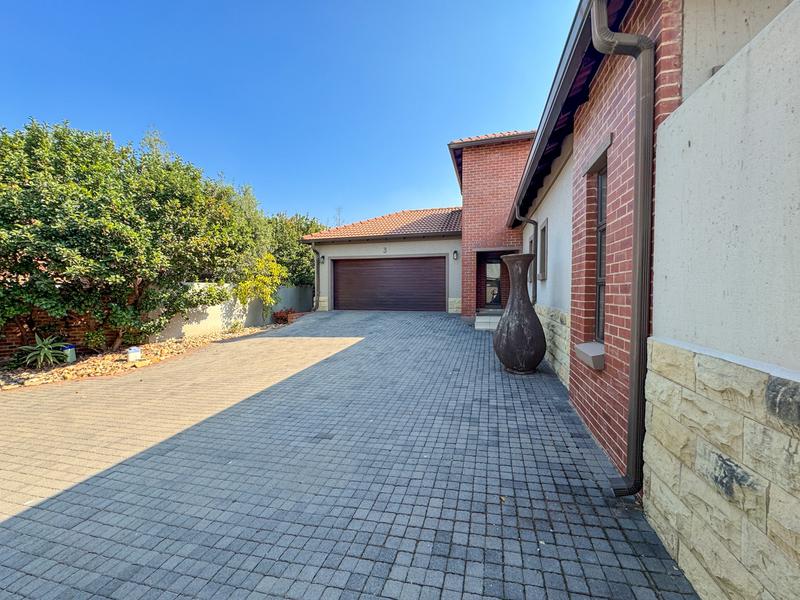 3 Bedroom Property for Sale in Midlands Estate Gauteng
