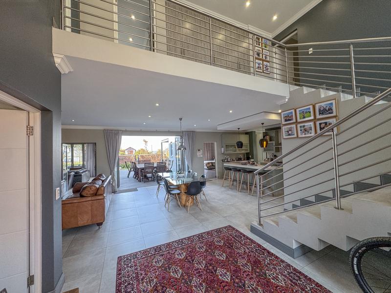4 Bedroom Property for Sale in Midstream Ridge Gauteng