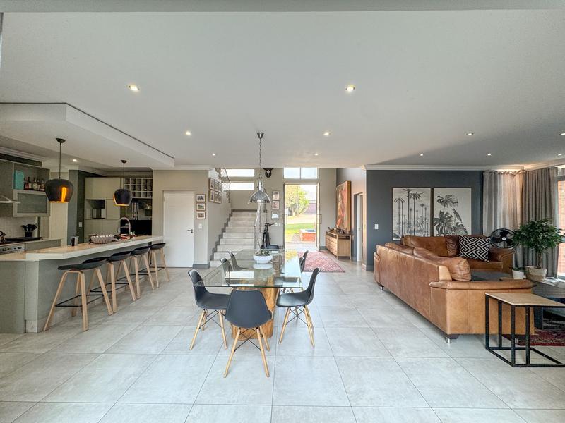 4 Bedroom Property for Sale in Midstream Ridge Gauteng