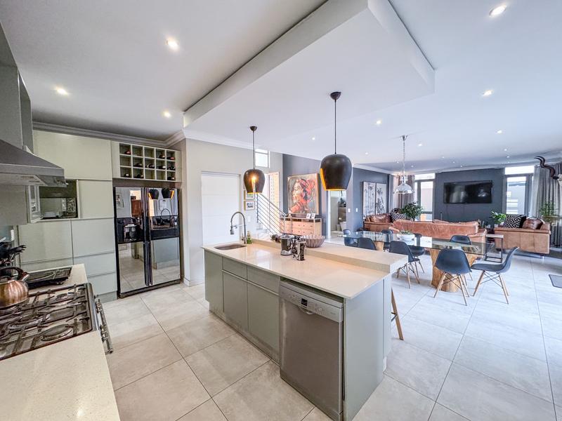 4 Bedroom Property for Sale in Midstream Ridge Gauteng