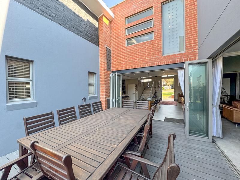 4 Bedroom Property for Sale in Midstream Ridge Gauteng