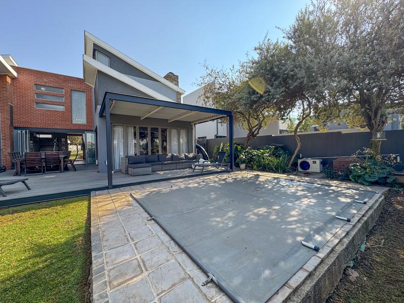 4 Bedroom Property for Sale in Midstream Ridge Gauteng