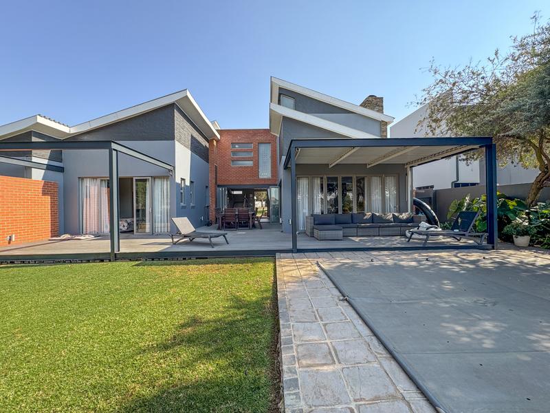 4 Bedroom Property for Sale in Midstream Ridge Gauteng