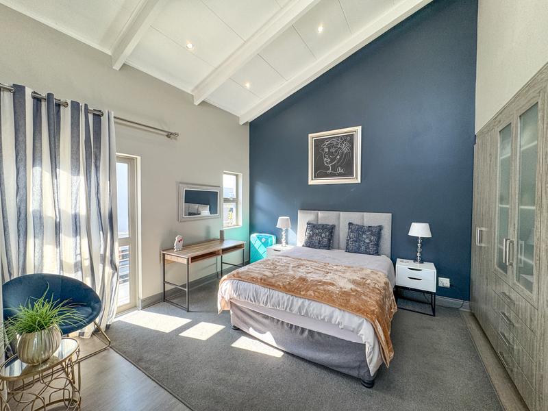 4 Bedroom Property for Sale in Midstream Ridge Gauteng