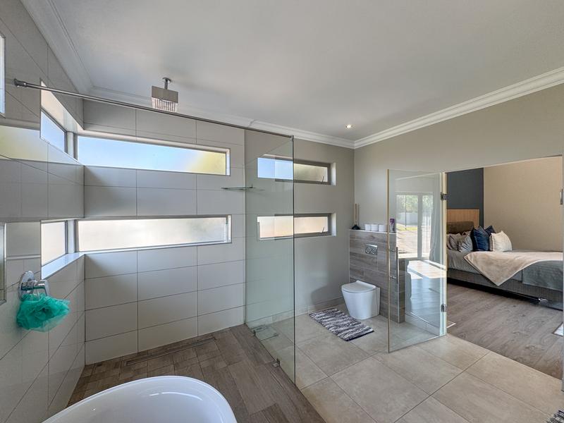 4 Bedroom Property for Sale in Midstream Ridge Gauteng
