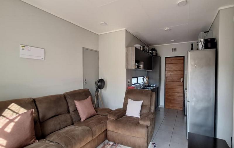 3 Bedroom Property for Sale in Albertsdal Gauteng