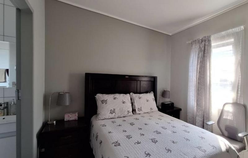 3 Bedroom Property for Sale in Albertsdal Gauteng