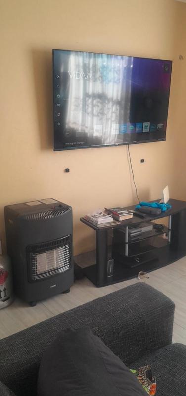 2 Bedroom Property for Sale in Lufhereng Gauteng