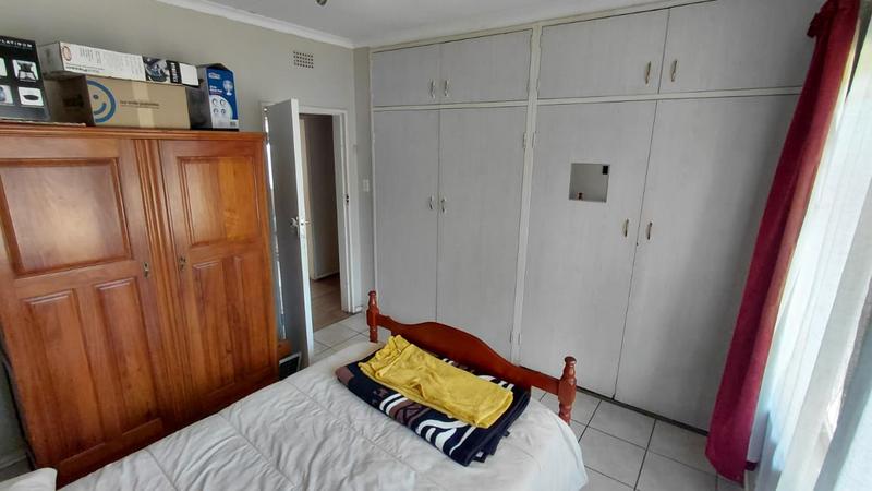3 Bedroom Property for Sale in Brackendowns Gauteng