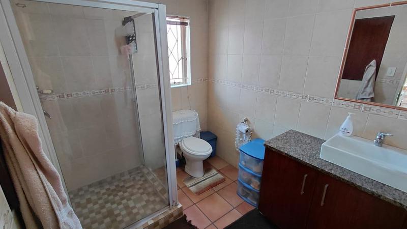 3 Bedroom Property for Sale in Brackendowns Gauteng