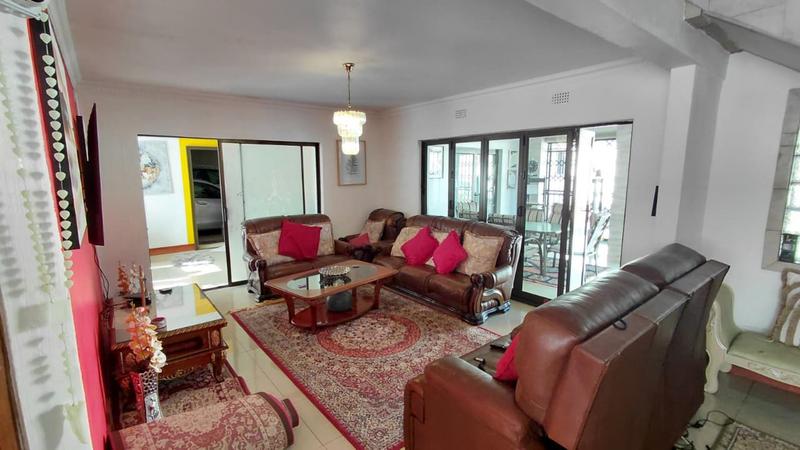 4 Bedroom Property for Sale in Brackendowns Gauteng