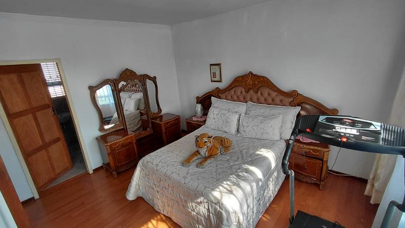 4 Bedroom Property for Sale in Brackendowns Gauteng