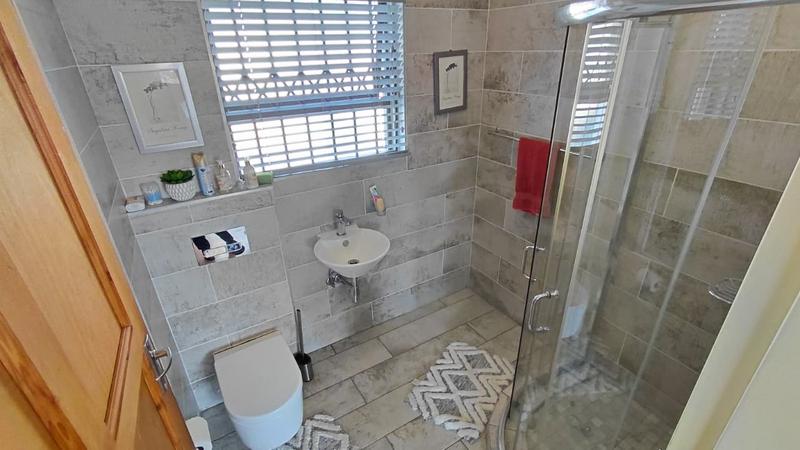 4 Bedroom Property for Sale in Brackendowns Gauteng
