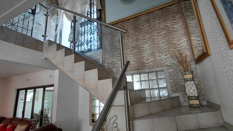 4 Bedroom Property for Sale in Brackendowns Gauteng