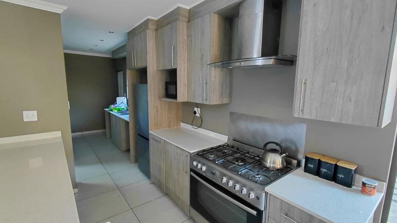 3 Bedroom Property for Sale in Brackenhurst Gauteng