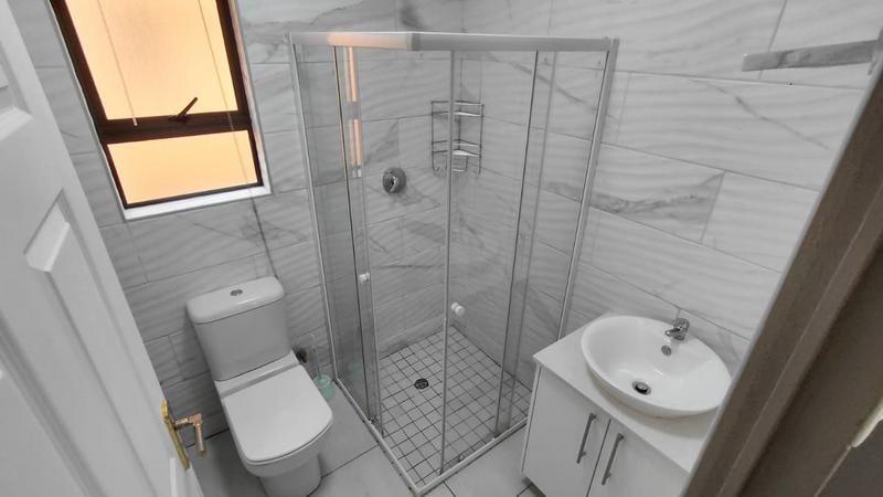 3 Bedroom Property for Sale in Brackenhurst Gauteng