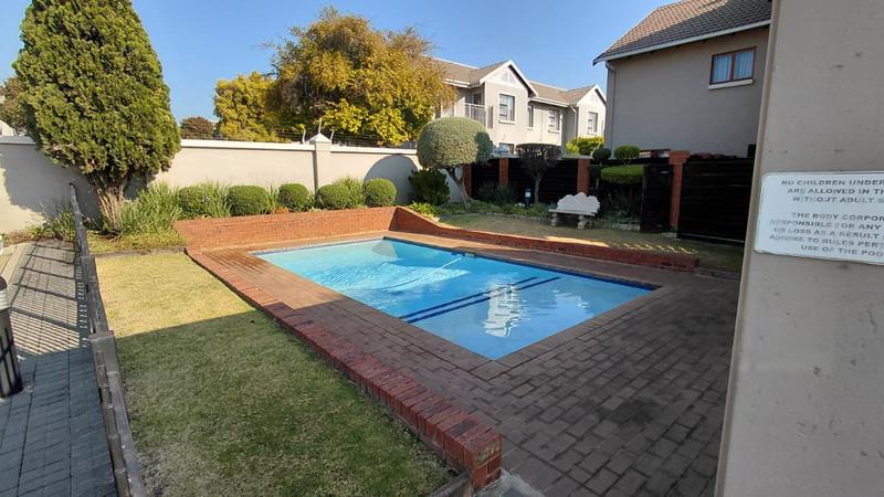 2 Bedroom Property for Sale in Meyersdal Gauteng