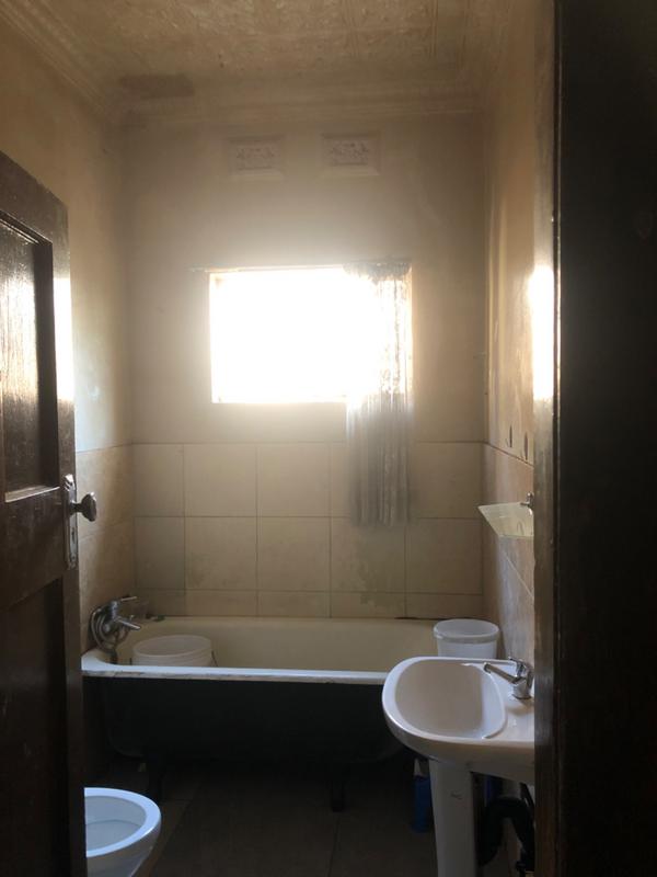 11 Bedroom Property for Sale in Bezuidenhout Valley Gauteng