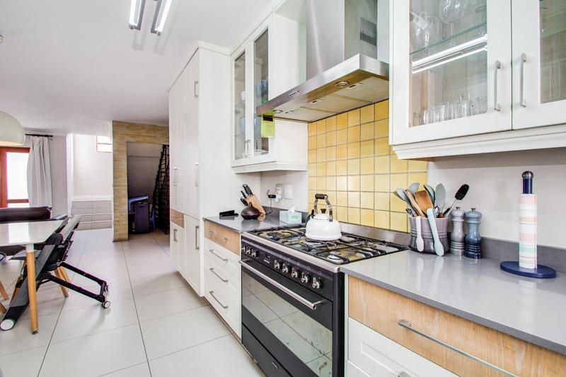 3 Bedroom Property for Sale in Bryanston Gauteng