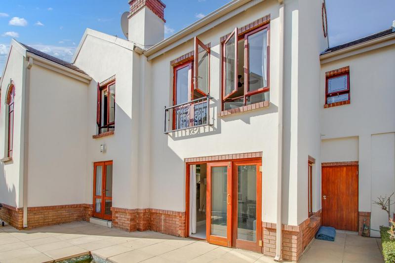 3 Bedroom Property for Sale in Bryanston Gauteng