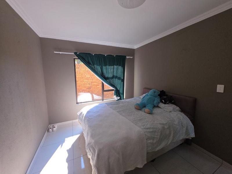 3 Bedroom Property for Sale in Brackenhurst Gauteng