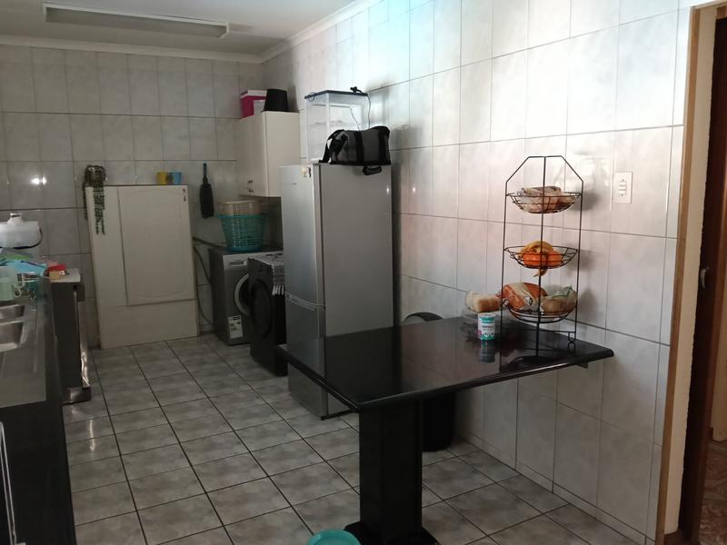 4 Bedroom Property for Sale in Brackenhurst Gauteng