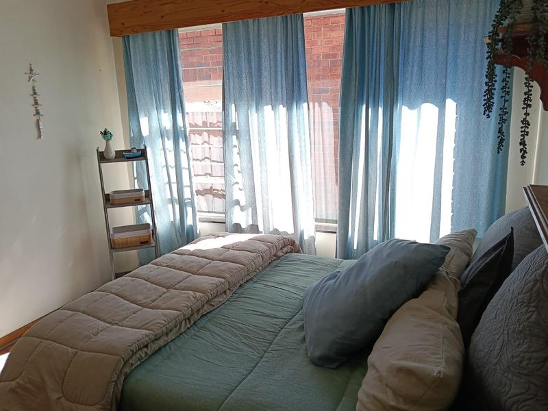 4 Bedroom Property for Sale in Brackenhurst Gauteng