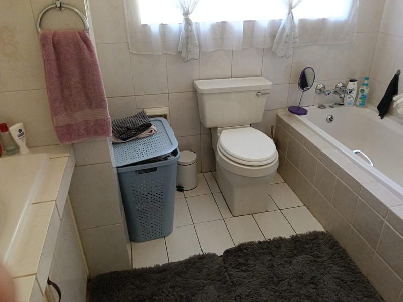 4 Bedroom Property for Sale in Brackenhurst Gauteng