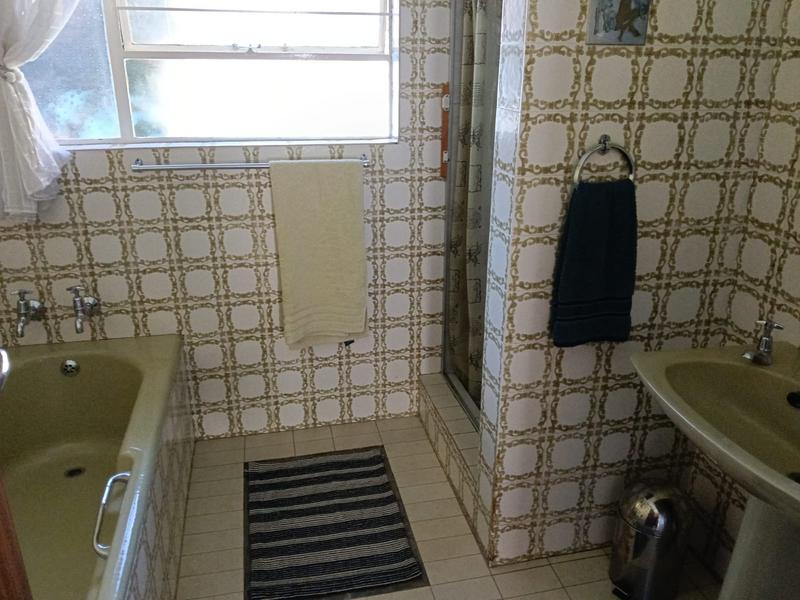 4 Bedroom Property for Sale in Brackenhurst Gauteng