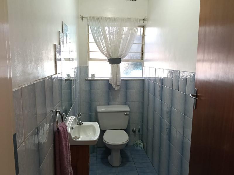 4 Bedroom Property for Sale in Brackenhurst Gauteng