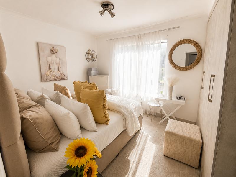 2 Bedroom Property for Sale in Noordwyk Gauteng