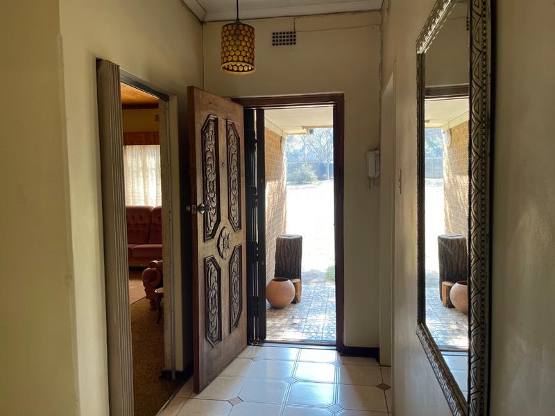 3 Bedroom Property for Sale in Vanderbijlpark SW 5 Gauteng