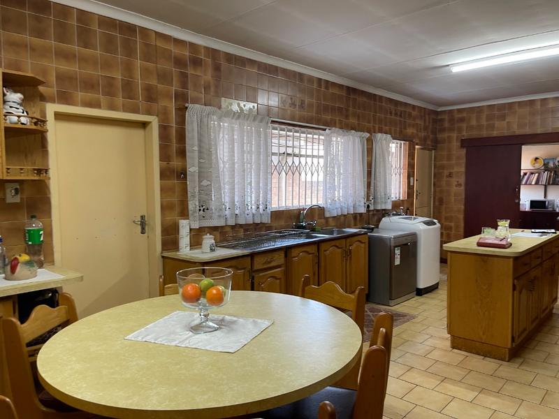 3 Bedroom Property for Sale in Vanderbijlpark SW 5 Gauteng