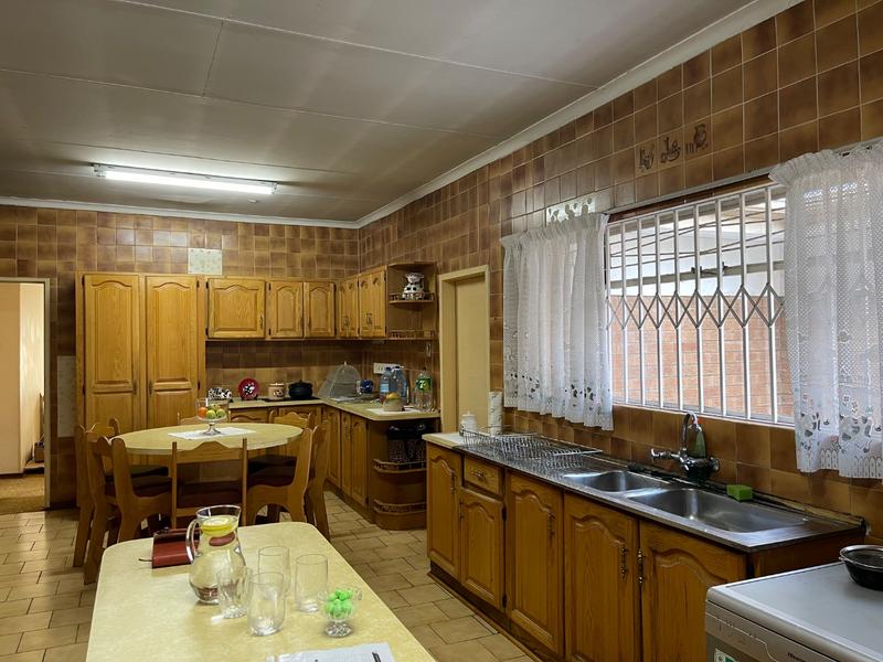 3 Bedroom Property for Sale in Vanderbijlpark SW 5 Gauteng