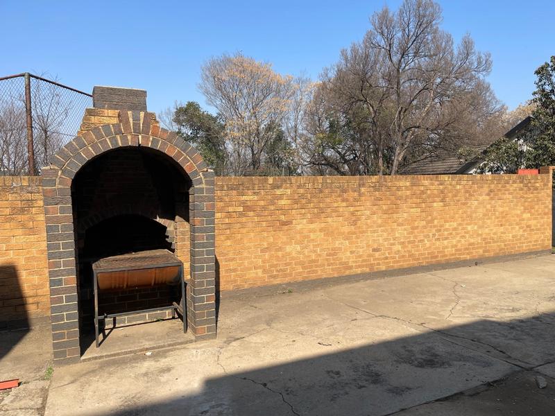 3 Bedroom Property for Sale in Vanderbijlpark SW 5 Gauteng