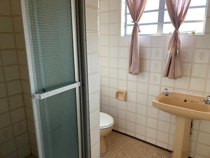 3 Bedroom Property for Sale in Vanderbijlpark SW 5 Gauteng