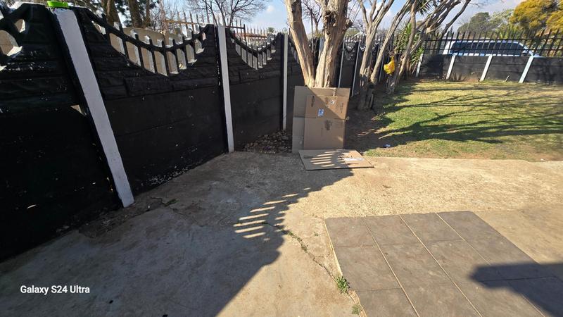 To Let 3 Bedroom Property for Rent in Van Dyk Park Gauteng