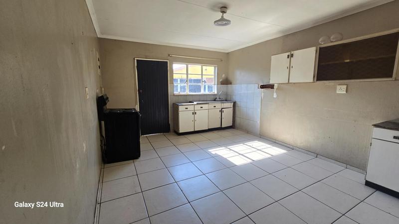 To Let 3 Bedroom Property for Rent in Van Dyk Park Gauteng