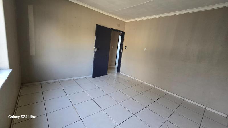To Let 3 Bedroom Property for Rent in Van Dyk Park Gauteng