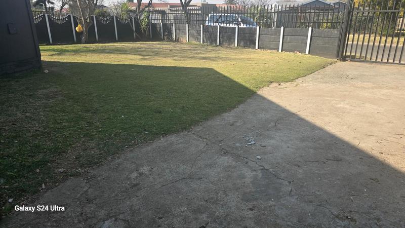 To Let 3 Bedroom Property for Rent in Van Dyk Park Gauteng