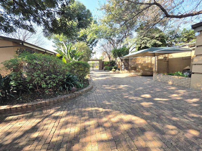8 Bedroom Property for Sale in Libradene Gauteng