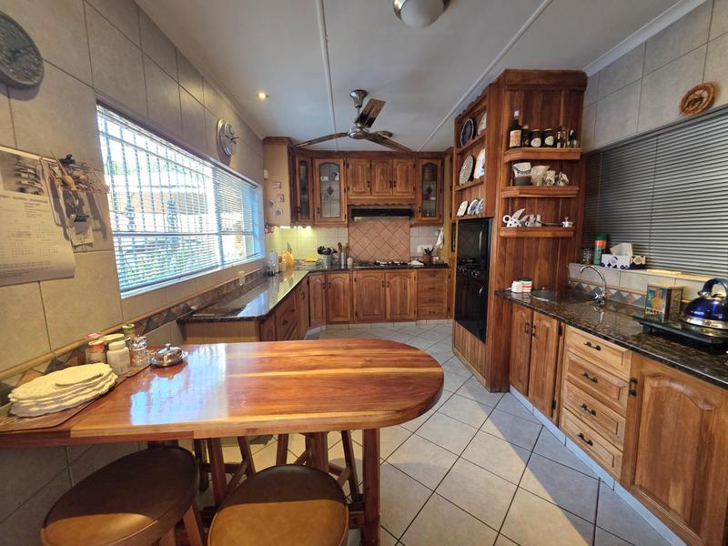 8 Bedroom Property for Sale in Libradene Gauteng