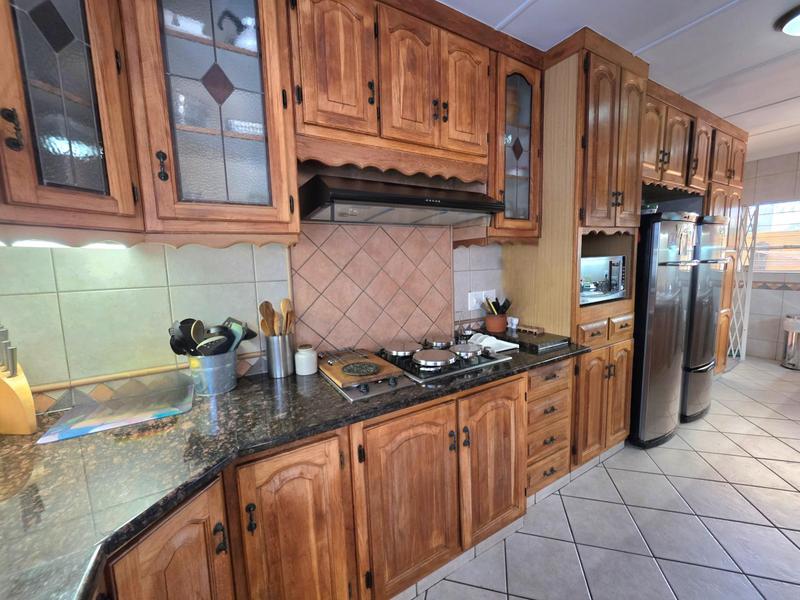 8 Bedroom Property for Sale in Libradene Gauteng
