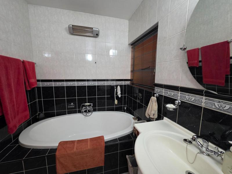8 Bedroom Property for Sale in Libradene Gauteng
