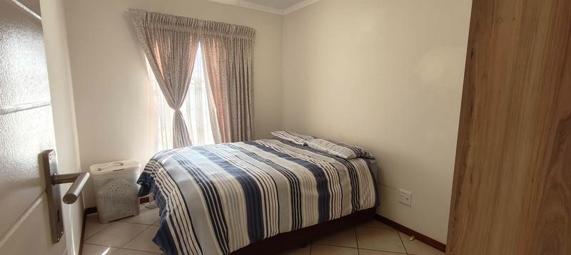 2 Bedroom Property for Sale in Monavoni Gauteng