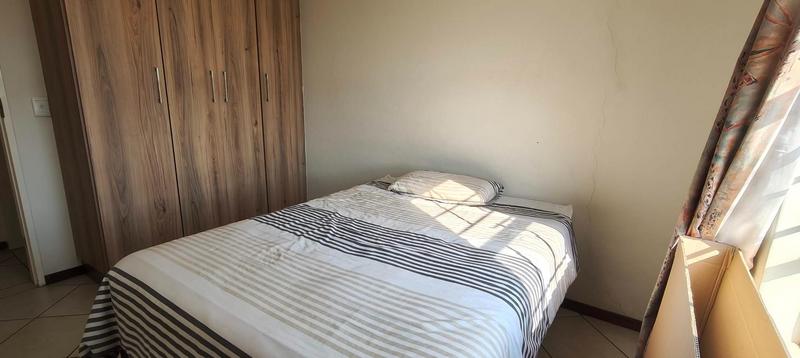 2 Bedroom Property for Sale in Monavoni Gauteng