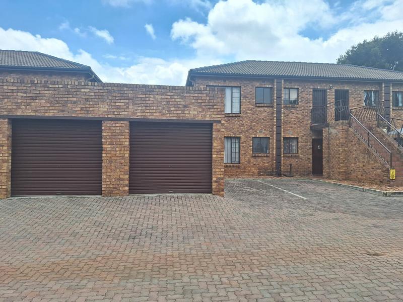 To Let 2 Bedroom Property for Rent in Dalview Gauteng