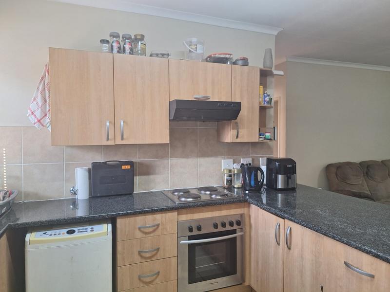 To Let 2 Bedroom Property for Rent in Dalview Gauteng